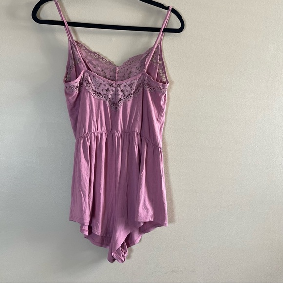 Victoria's Secret Pink Lace Chemise - Picture 4 of 9